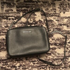 Michael Kors Elegant Black Crossbody Bag